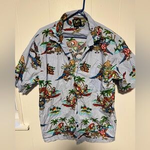 Men’s L button up t shirt great condition